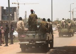 زلزال سياسي في السودان.. حمدوك رهن الإقامة الجبرية واعتقال عدد من الوزراء