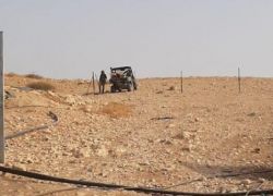 مستوطنون يسيجون أراض جديدة بالأغوار الشمالية