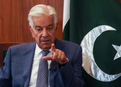 وزير الدفاع الباكستاني رداً على ترامب: لا نثق بإسرائيل حتى ليوم واحد
