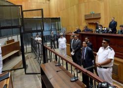 مصري يكتشف بصدور شهادة وفاة رسمية له وأولاده مستوليّن على منزله