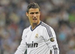 رونالدو لن يشارك أمام مان يونايتد..! بموجب العقد