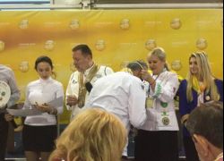 فلسطين تحصد الميدالية الذهبية بمسابقة عالمية للطهي في اوكرانيا