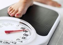 خدع غريبة لإنقاص الوزن لا تتطلب أي مجهود