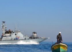 الاحتلال يعتقل 10 صيادين قبالة بحر شمال غزة