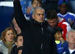مورينيو بعد وداع كأس الرابطة: لعب تشيلسي وأهدر الفرص .. ففاز سندرلاند !