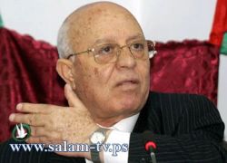قريع يحذر من مخاطر جسيمة تتهدد المسجد الأقصى