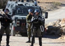 الاحتلال يطلق النار على طفلين شرق القدس