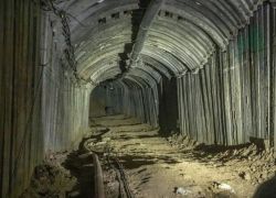اميركا واسرائيل تدفعان لإقامة 4 مصانع خرسانة لإغلاق انفاق غزة