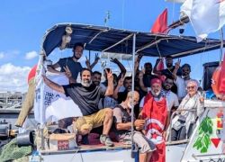 &quot;أسطول الصمود&quot; يبعد حاليا عن شواطئ غزة حوالي 305 أميال بحرية