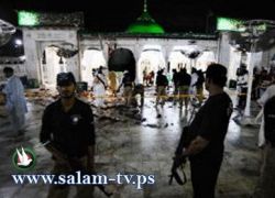 مقتل 41 شخصاً في تفجيرات انتحارية داخل مزار ديني في باكستان