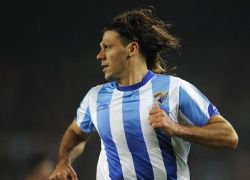وفاة والد لاعب ملقا الإسباني ديميكيليس وزوجته في حادث مروع بمنطقة روساريو الأرجنتينية