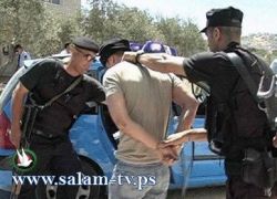 القبض على شخصين اعتديا على معلم مدرسة في جنين