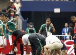 بالفيديو .. إصابة مروعة لنجم مكسيكي تبكي زملائه