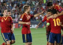 أسبانيا تتغلب على الإكوادور بهدفين نظيفين