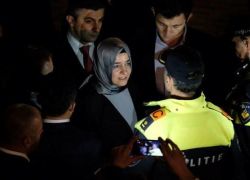هولندا تطرد وزيرة تركية وأزمة كبيرة تلوح في الأفق