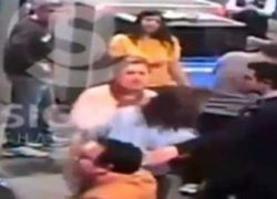 بالفيديو..السفيرة المصرية باليونان تصفع شرطية بالمطار بعد تعرضها لمضايقات أمنية واستفزازات