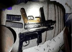 الاحتلال يزعم اعتقال خلية لحماس بالخليل خططت لتنفيذ عمليات