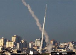 تظاهرة بتل ابيب ضد إطلاق الصواريخ من غزة
