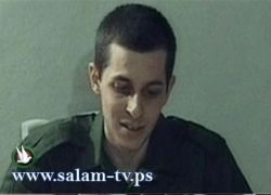 الجيش يصنف غلعاد شاليط كمعاق