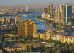 وزارة التربية تعلن عن توفر منح دراسية في مصر