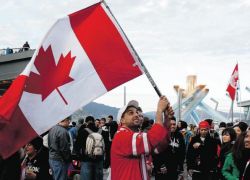كندا تعلن انها ستستقبل 400 الف مهاجر جديد هذا العام