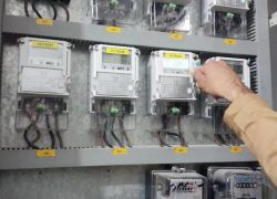 كهرباء القدس تطلق تطبيقاً لخدمات الشحن المسبق وتسديد الفواتير