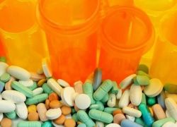 'الصحة' تحذر من شراء الأدوية عبر الانترنت
