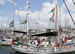 طائرات الاحتلال تهاجم أسطول الصمود لكسر الحصار عن غزة