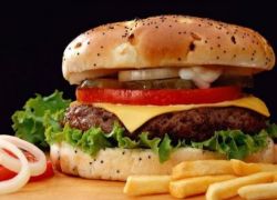 هكذا تؤثر الوجبات الجاهزة على الشرايين