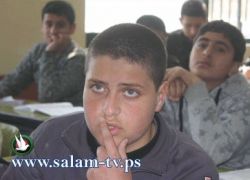 شاهد الفيديو - الطالب اسامه العتيلي..يمتلك موهبة فائقة بحاجة لمن يحتضنها