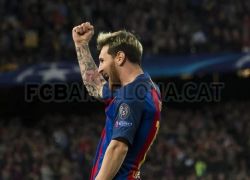 "هاتريك" ميسي يكسر رقم راؤول في دوري الأبطال