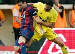 برشلونة يحقق فوزا صعبا على فياريال بفضل اللاعب البديل ساندرو