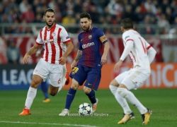 أولمبياكوس يفرض التعادل على برشلونة