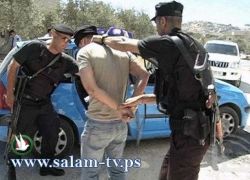 الشرطة تقبض على 3 أشقاء بتهمة تزويرعملة في بيت لحم
