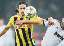 بروسيا دورتموند يؤكد خطورته ويهزم الريال