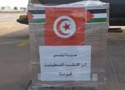 شاهد .. تونس ترسل مساعدات طبية وغذائية لقطاع غـزة