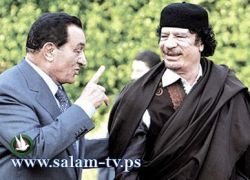 القذافى :مبارك فقير ولايملك ثمن ملابسه ونرسل اليه الدعم!!!.