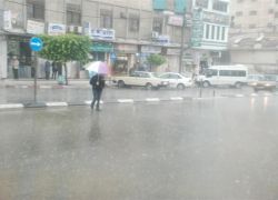 برد قارس وأمطار غزيرة : الشتاء يعود بقوة الأسبوع القادم