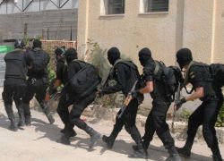 محاكاه للاقتحامات وتحرير الرهائن والانزال في مقاطعة طولكرم