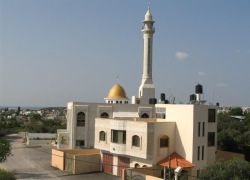 مديرية أوقاف طولكرم وبلدية بيت ليد تفتتحان المسجد القديم