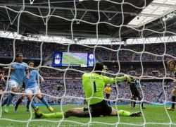 توريس يهدي تشيلسي فوزاً ثميناً على مانشستر سيتي