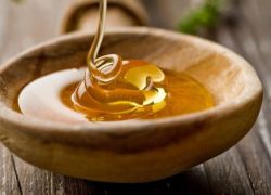 العسل المخفف بالماء يخفض الوزن ويمد الجسم بالطاقة