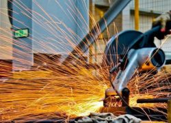 انخفاض الإنتاج الصناعي في فلسطين 1.1% خلال أيار الماضي