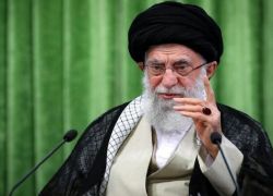 خامنئي يهدد: لن نبدأ بأي حرب لكن سنوجه ضربة قوية لمن يعتدي علينا