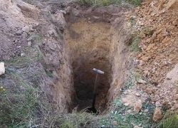 العثور على جثة فتاة مدفونة في يطا جنوب الخليل