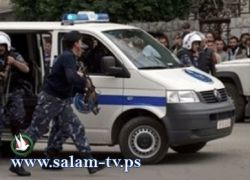 قلقيلية- الشرطة تلقي القبض على متهم بابتزاز فتاة على الانترنت