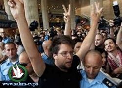 اسرائيل تهدد ناشطة فرنسية : ذاهبون لفلسطين انتصارا للحرية
