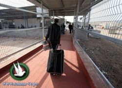 الاحتلال يعتقل مريضا أثناء سفره للعلاج عبر معبر بيت حانون