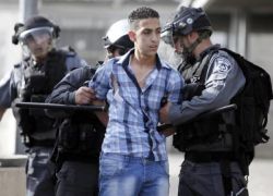 قوات الاحتلال تعتقل 9 مواطنين من القدس فجر اليوم