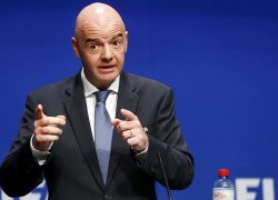 إنفانتينو يتعهد بزيادة مقاعد أفريقيا بالمونديال